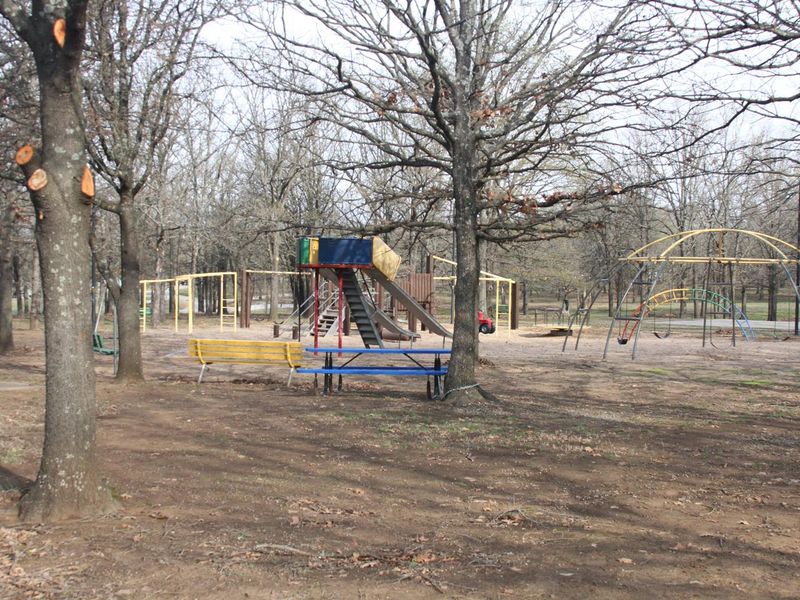WASHINGTON COVE - Playground Equipment