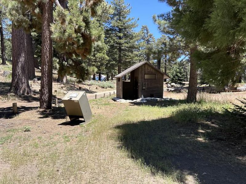 A photo of facility Grassy Hollow with No Amenities Shown