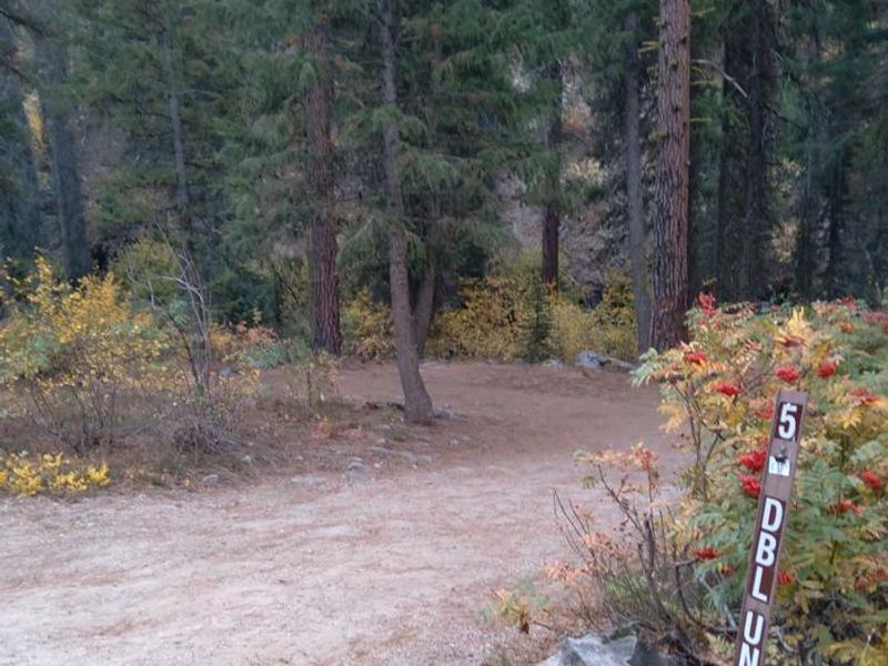 Ten Mile Site 5 is a double site.