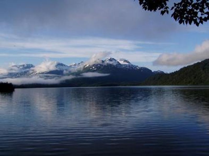UPPER RUSSIAN LAKE CABIN