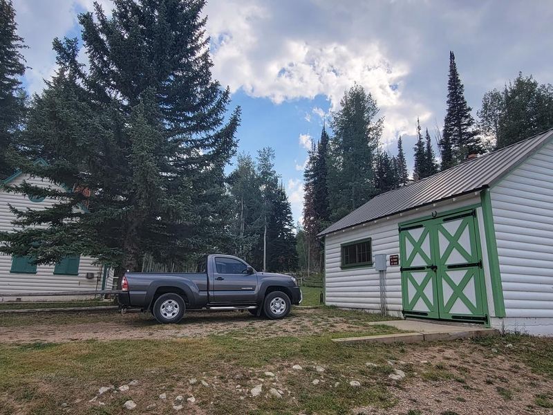 Mammoth Guardstation