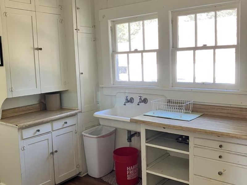 Water is not provided