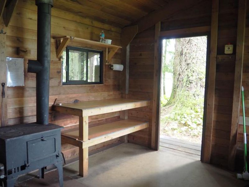 Harding River Cabin interior