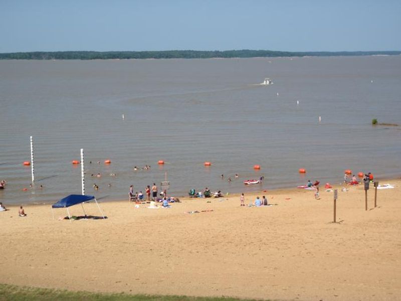 Persimmon Hill Beach