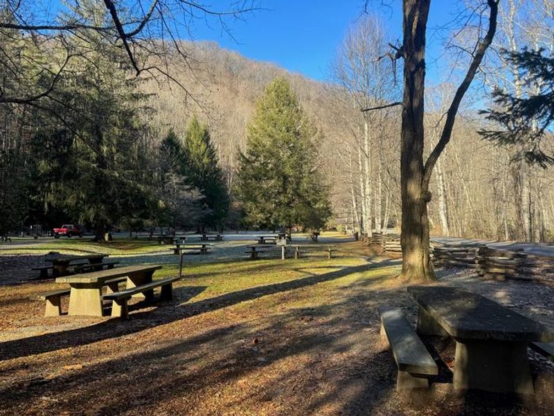 Sunburst campground picnic area