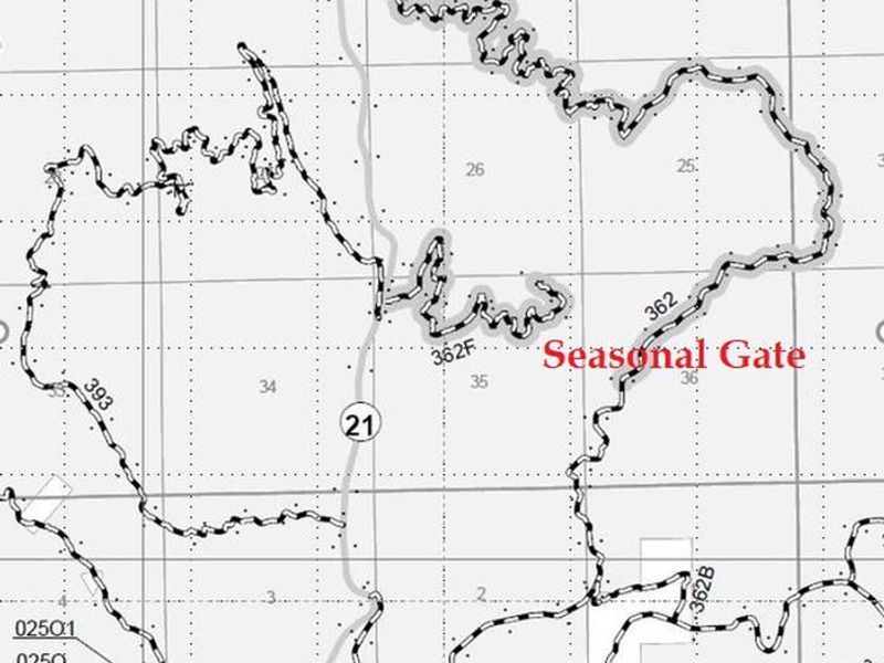 This edited screenshot of a map shows where the cabin and a seasonal gate that closes in the fall.  After the seasonal gate closes, it's important to take the southern entrance to the FS-362 road.  Visitors who take the northern entrance may be blocked by a seasonal gate.