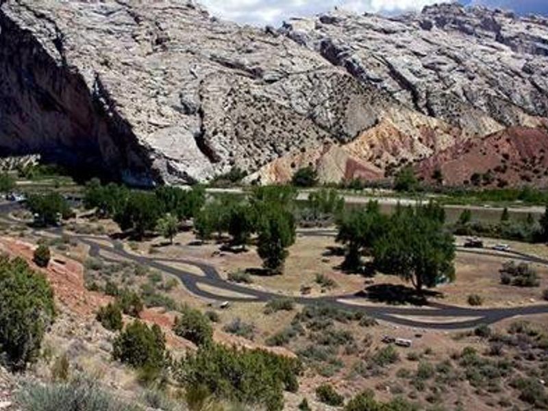 Overview of Split Mountain Group Campground. 