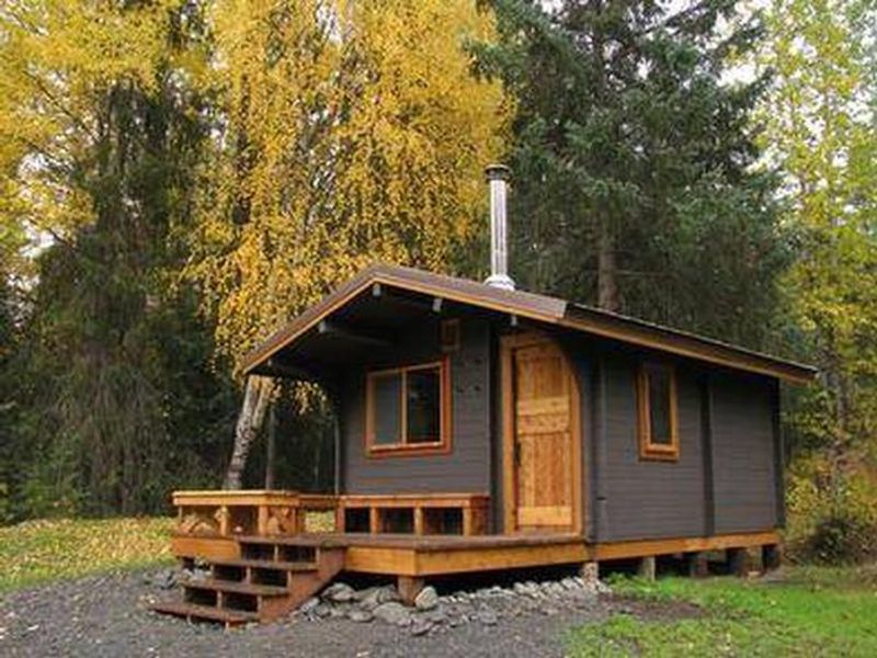 Caribou Creek Cabin