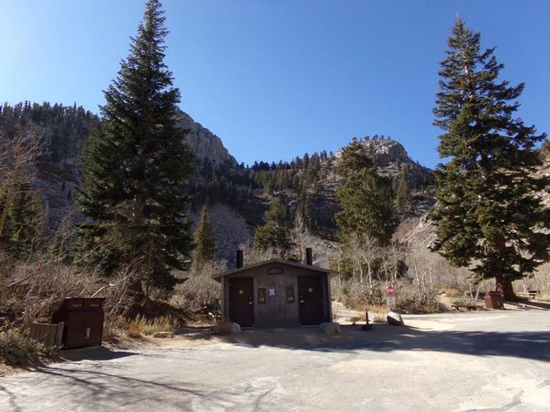 Onion Valley Campground restroom building