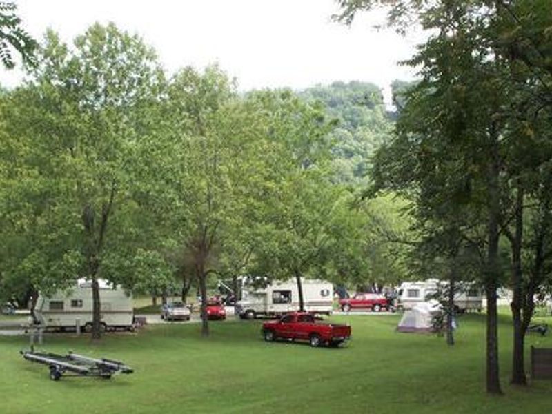 Area 02 has a beautiful field behind their sites not on the water giving enough space for everyone camping to get involved with games like horse shoes and corn hold (horse shoe and corn hole areas are found in the open field).
