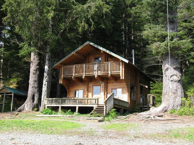Allan Point Cabin