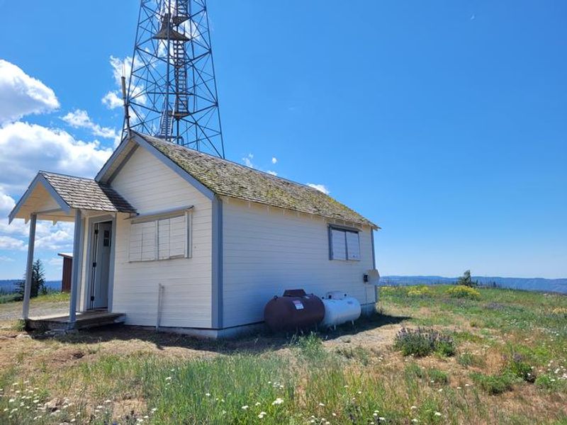 Clearwater Lookout Cabin