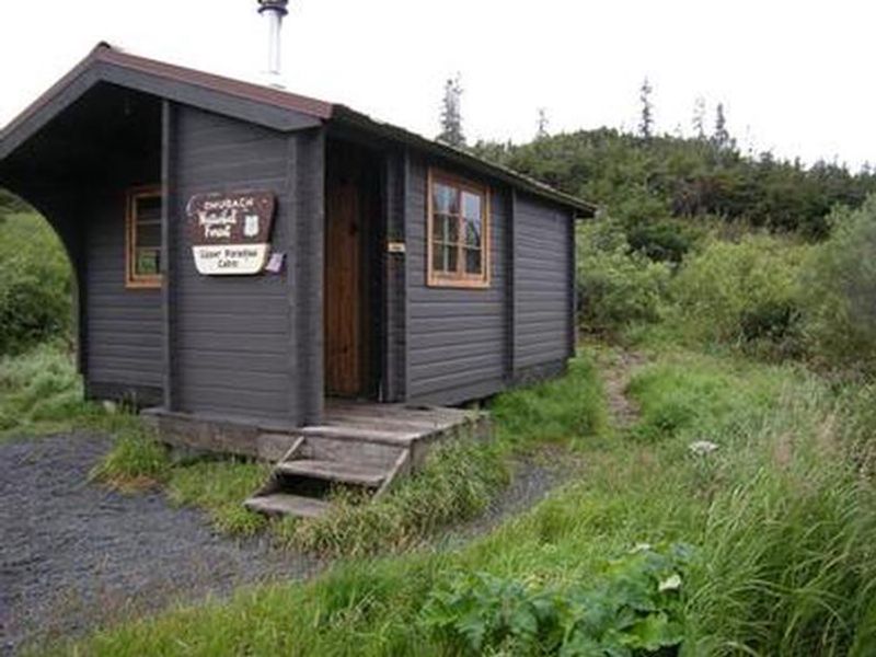 UPPER PARADISE LAKE CABIN