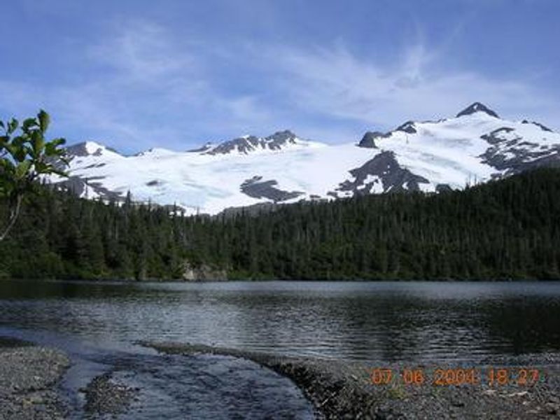 LOWER PARADISE LAKE CABIN