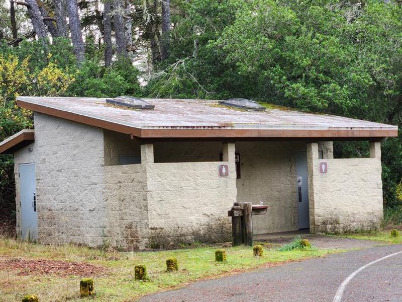 RESTROOMS BY CAMPSITE 54