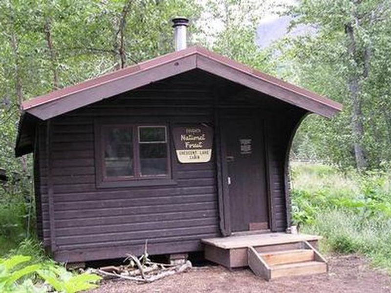CRESCENT LAKE CABIN