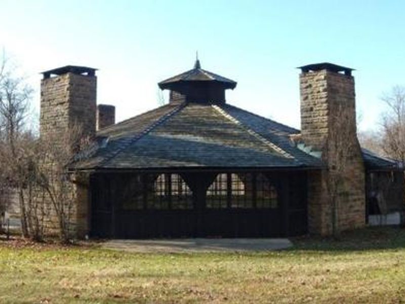 The Octagon Shelter entrance