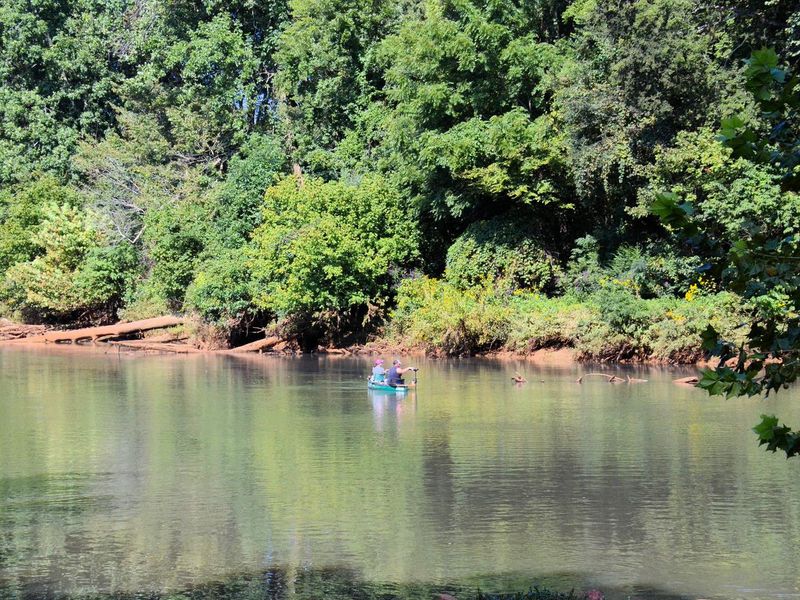 Riverside Park Day Use Area, River Fishing