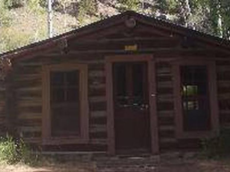 Dawson Cabin