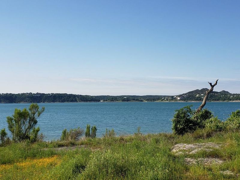 This is near site 12 and provides a decent access point to enter Canyon Lake.