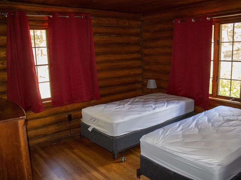 Redfeather Ranger Cabin Bedroom two. 