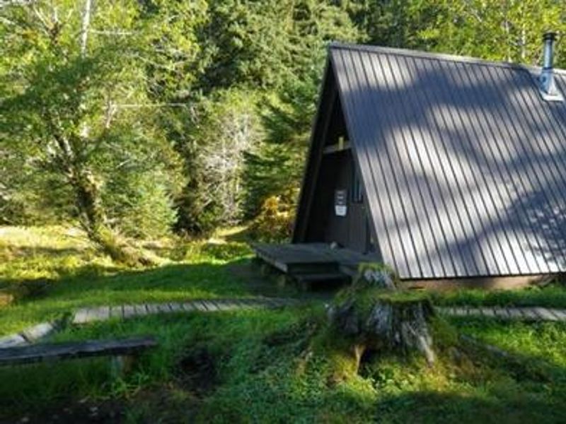 Garnet Ledge Cabin