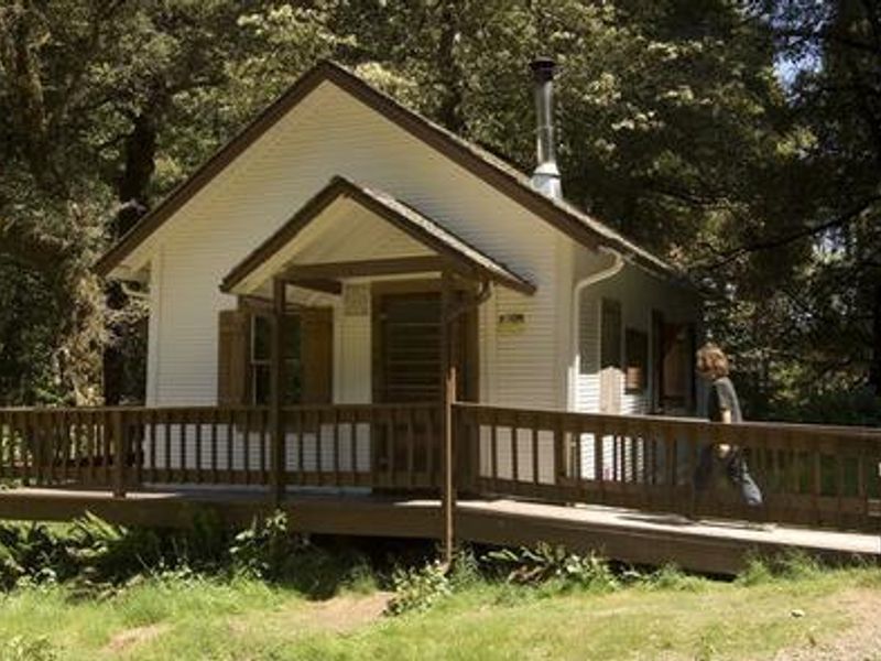 PACKERS CABIN