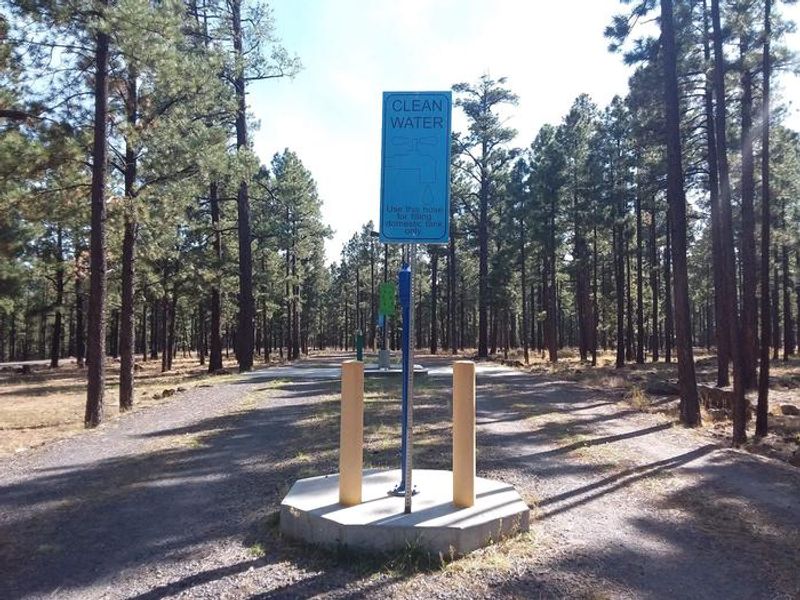 HOYER "Clean Water" Domestic Tank sign