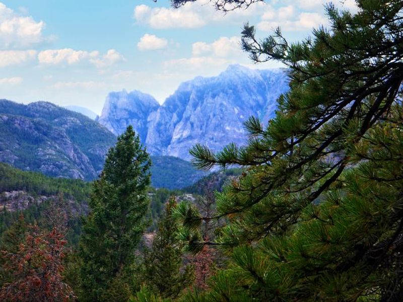 Views of the mountains from Woodbine