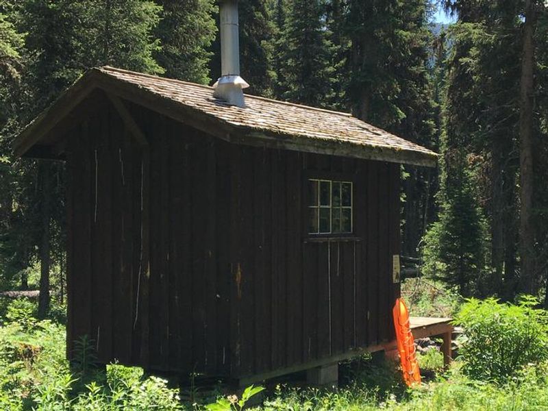View of Fox Creek cabin from the back