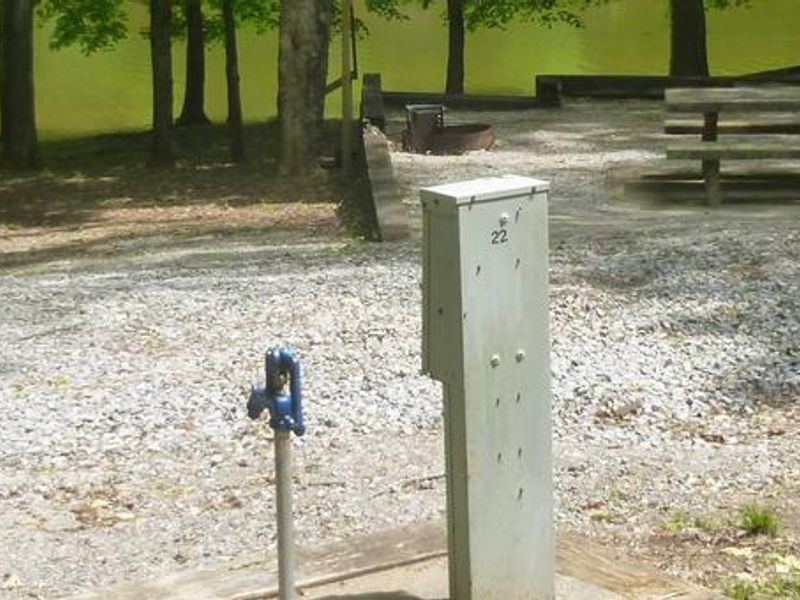 POOLE KNOBS CAMPGROUND