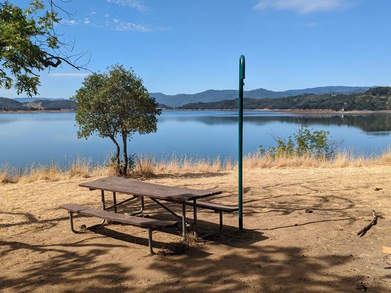Lakefront campsites at Bushay Campground