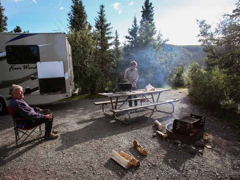 Campers at Teklanika