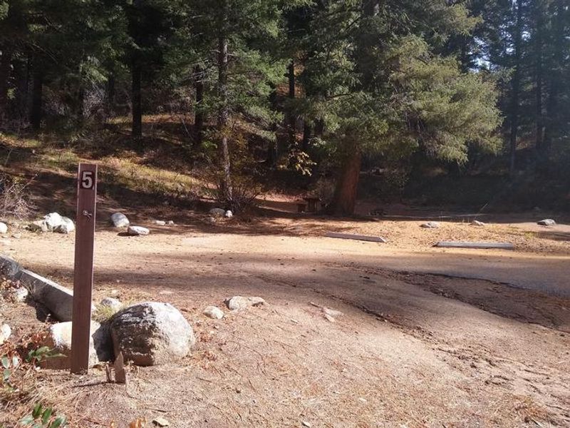 Spot 5 a Hayfork also features generous parking space.   Please remember that individual sites cannot be reserved.  Hayfork Group Campground can only be reserved as a whole.