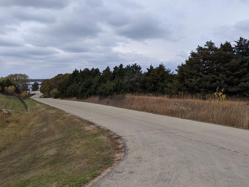Road to Farnum Creek Boat Ramp