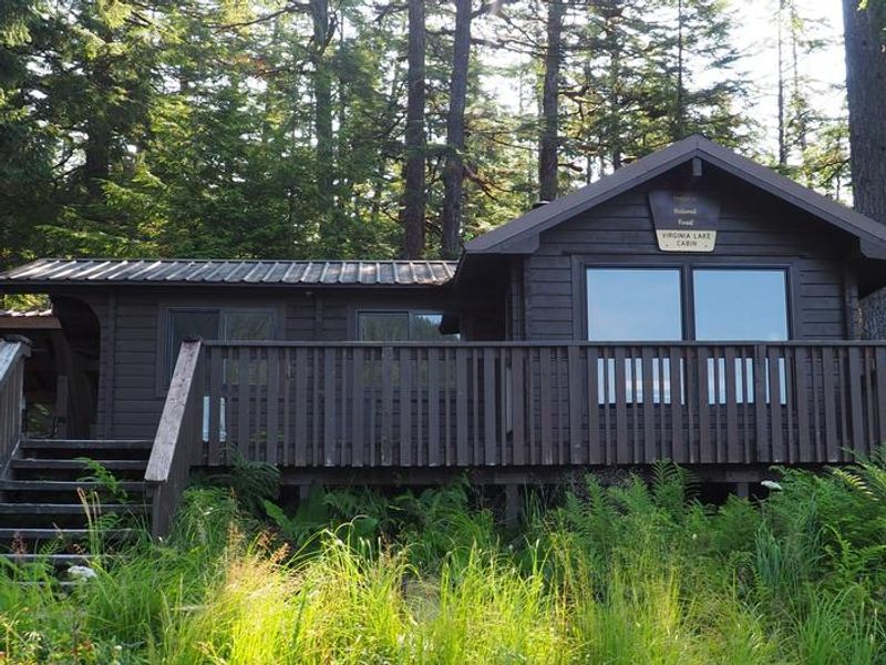 Virginia Lake Cabin