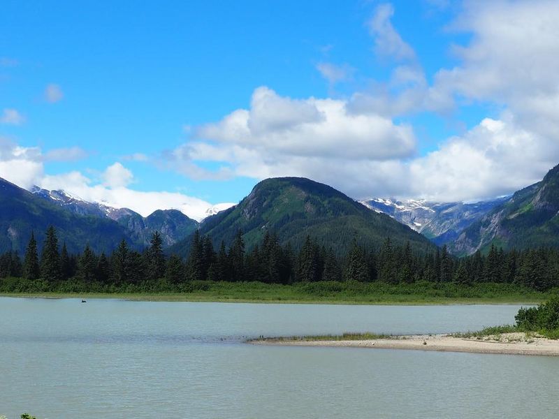 Shakes Slough 1 Cabin view