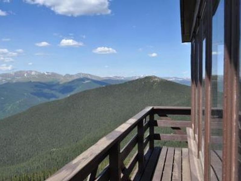 Fire Lookout Tower, Exterior