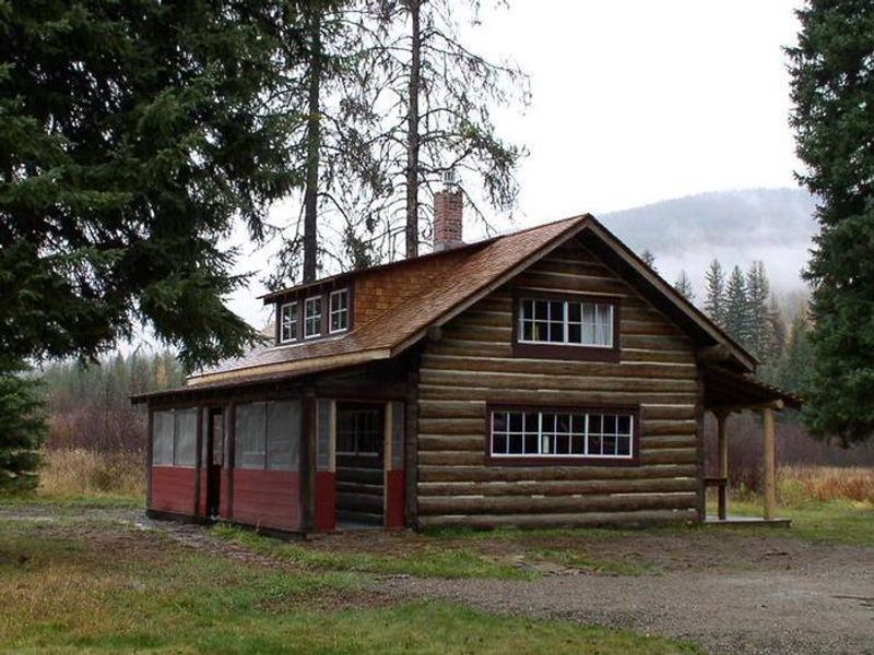Upper Ford Ranger Station