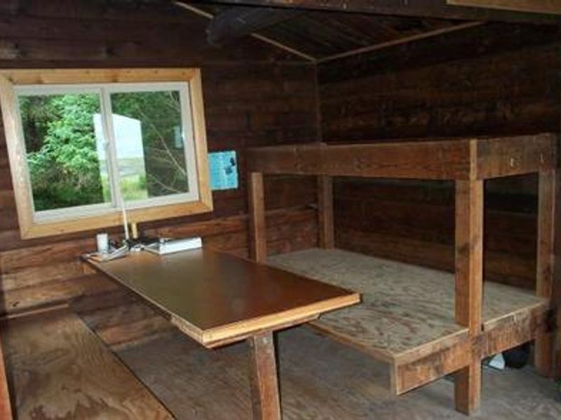 SOFTUK BAR CABIN