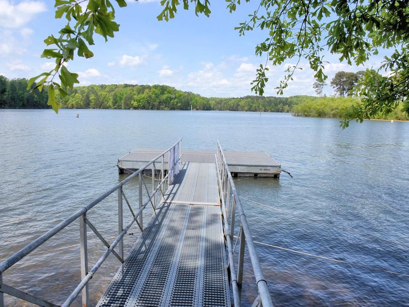 Victoria Day Use Boat Ramp Dock