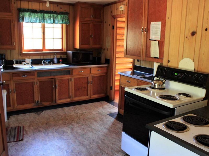 Keystone Ranger Station kitchen