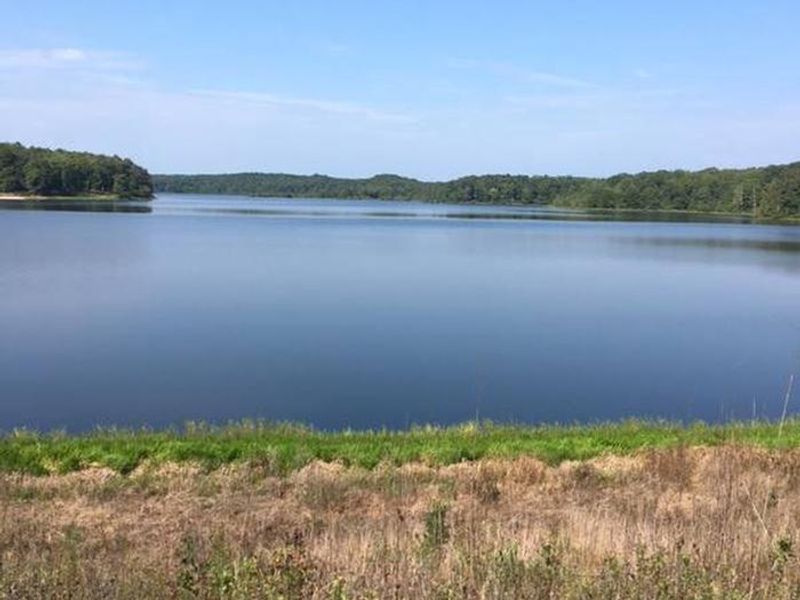 Beautiful and serene Chewalla Lake from the East Side.