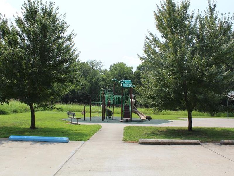 Crabtree Cove playground and basketball court