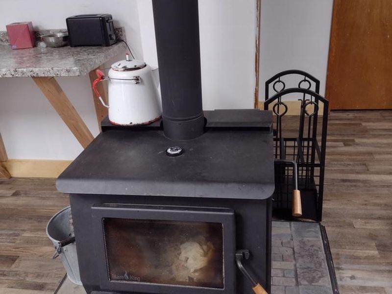 Wood stove