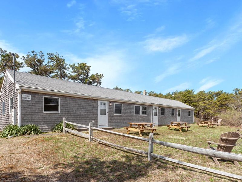 exterior highland suites 