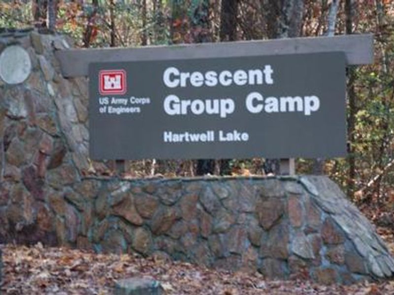 CRESCENT - ENTRANCE SIGN