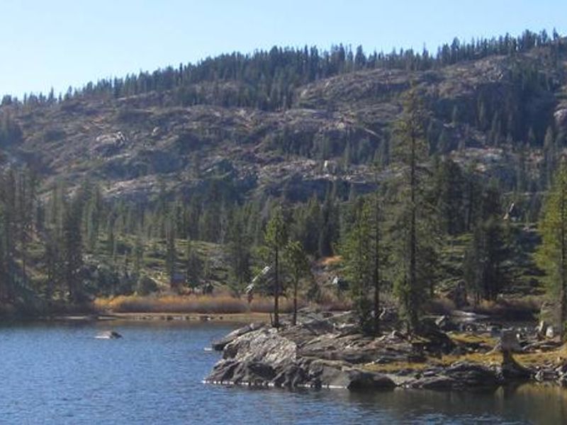 Packer Lake a 1/4 mile drive from Packsaddle 