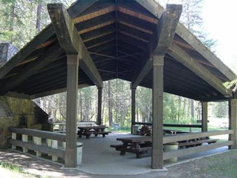 Group site shelter