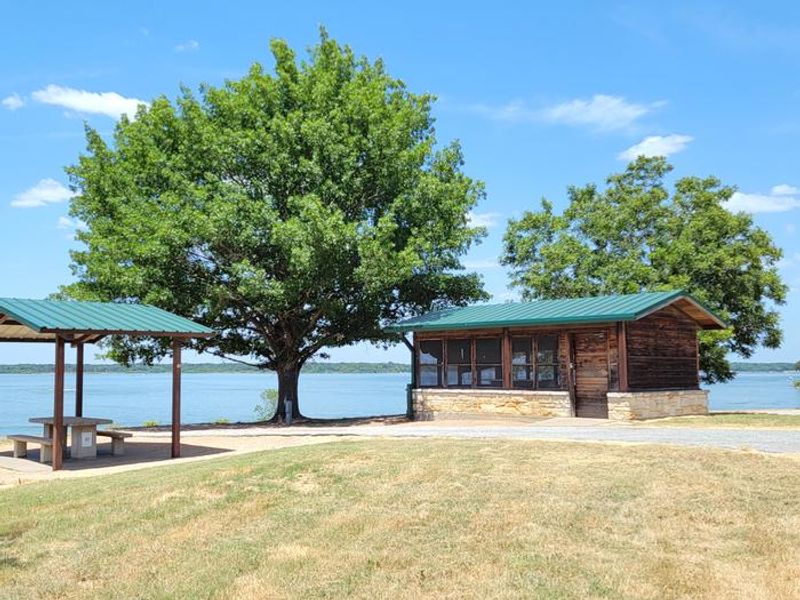 Liberty Hill Screen Shelter Site